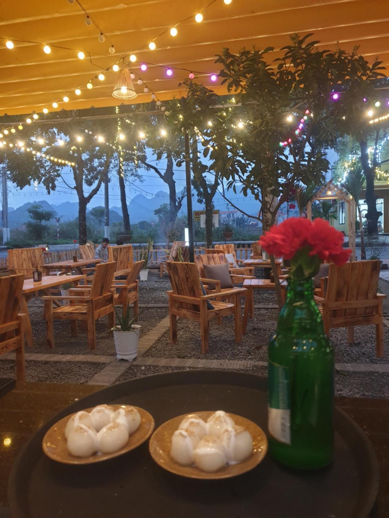 Cozy Son Hotel Нин Бин Екстериор снимка
