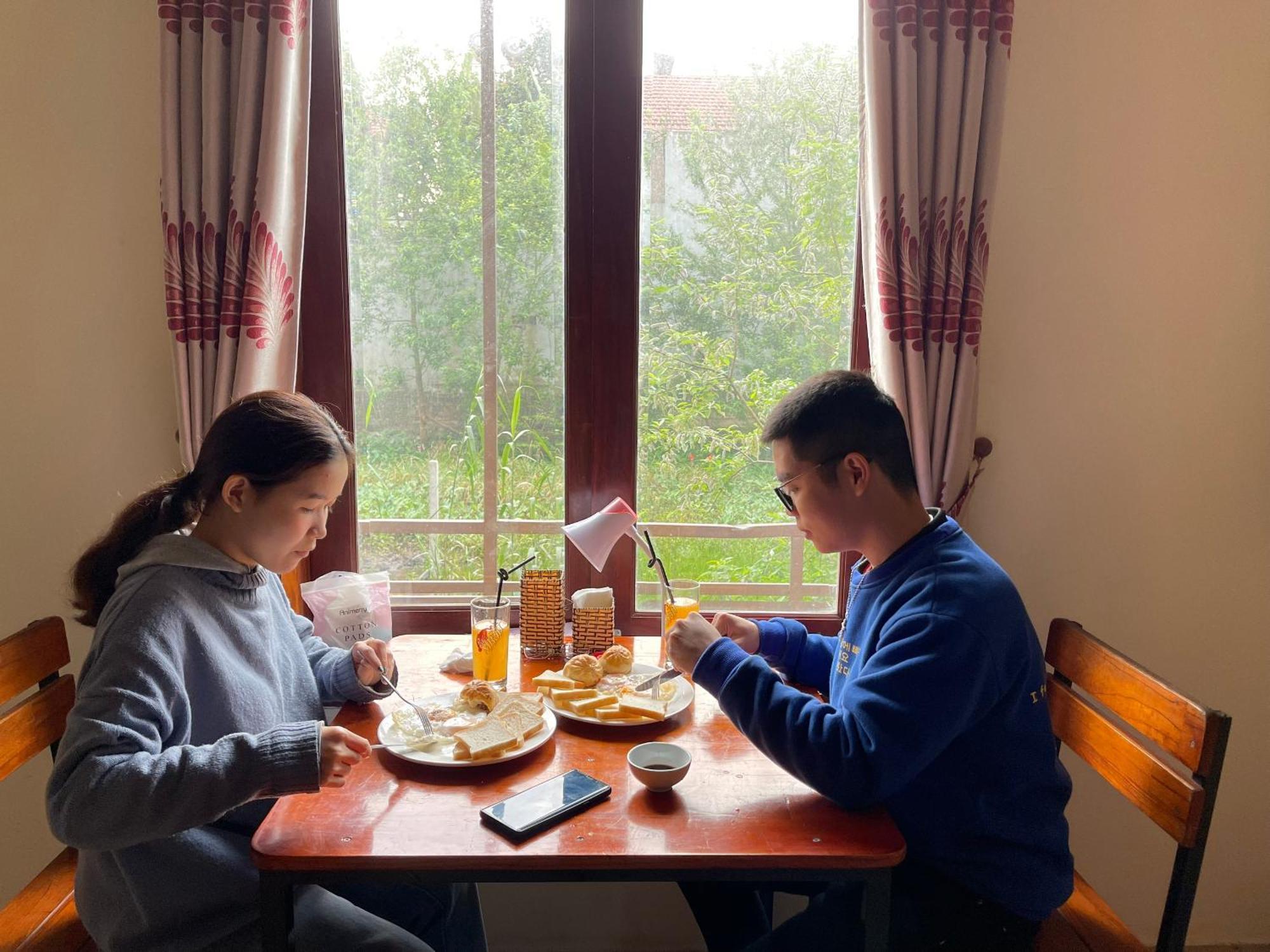 Cozy Son Hotel Нин Бин Стая снимка