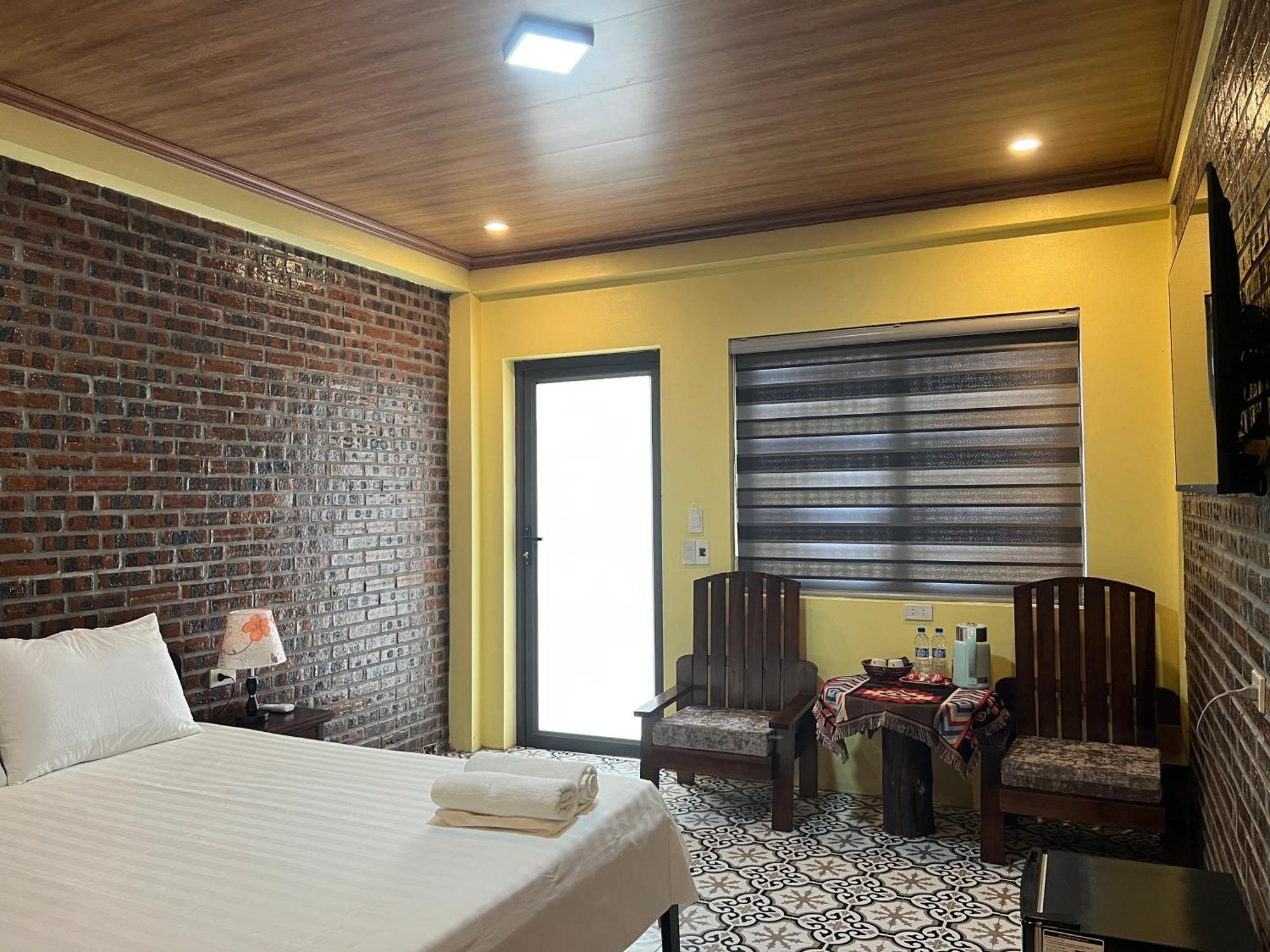 Cozy Son Hotel Нин Бин Екстериор снимка