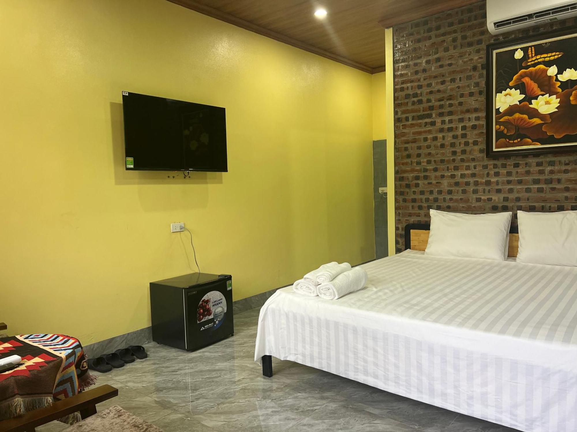Cozy Son Hotel Нин Бин Екстериор снимка